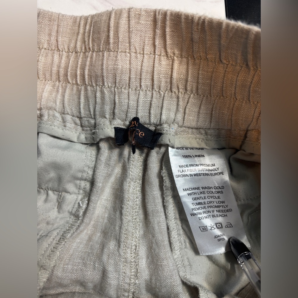 Quince 100% European Linen Wide Leg
Pants *read the description! Flawed* - Picture 12 of 14